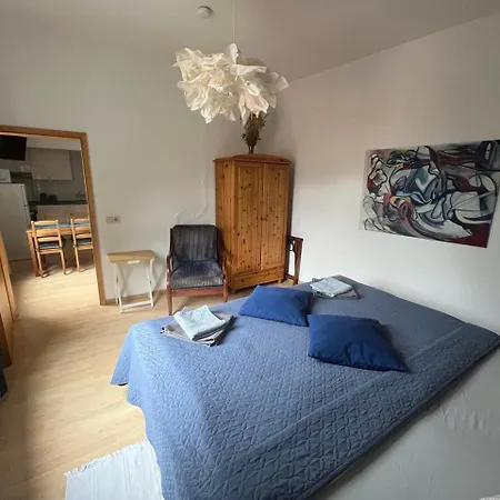 아파트 Art - Harz