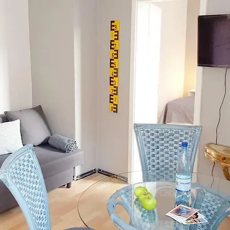 아파트 Art - Harz *